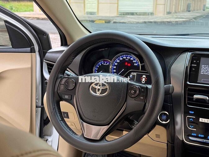 Toyota Vios G 2022 Trắng ngọc trai Số tự động