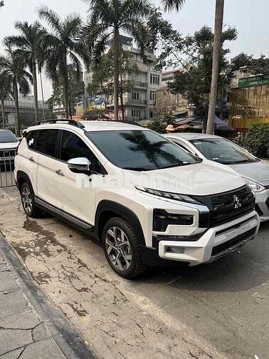 Mitsubishi Xpander Cross 2025 Trắng 30000 km