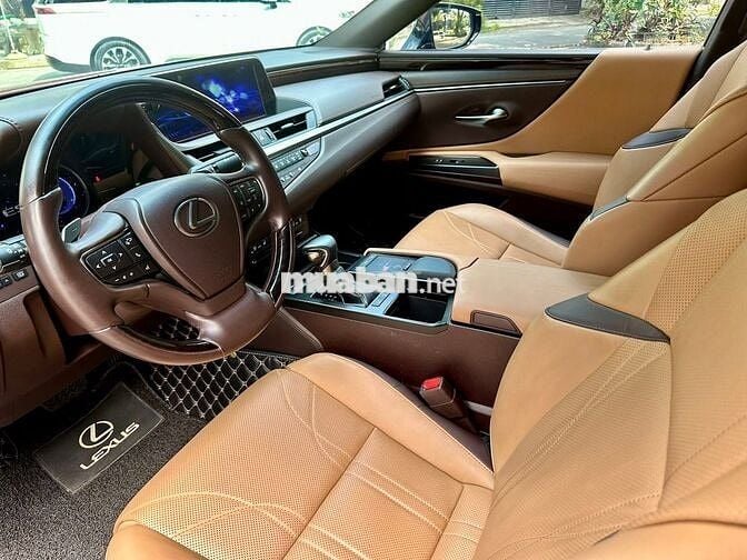 Lexus ES 250 2022 Xăng 2.5 L Đỏ | 53,000 Km