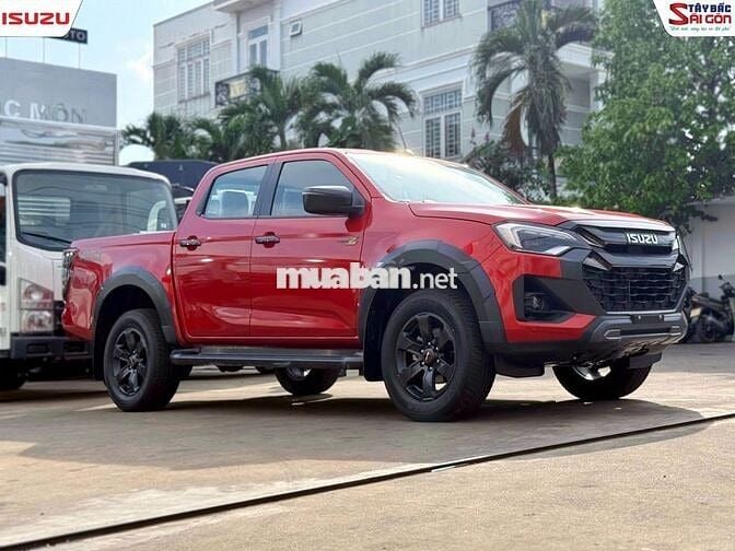 D-Max Type Z 4x4 AT 2025: Ưu Đãi 50 Triệu
