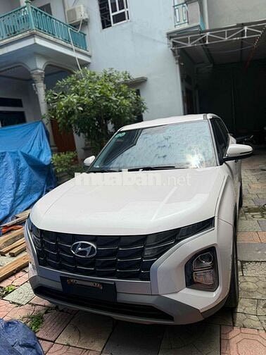 Hyundai Creta Tiêu chuẩn 2024 25000 km Trắng
