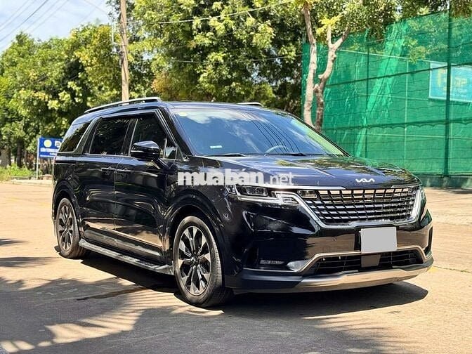 Kia Carnival Signature 2023 Dầu 55.000 km Đen