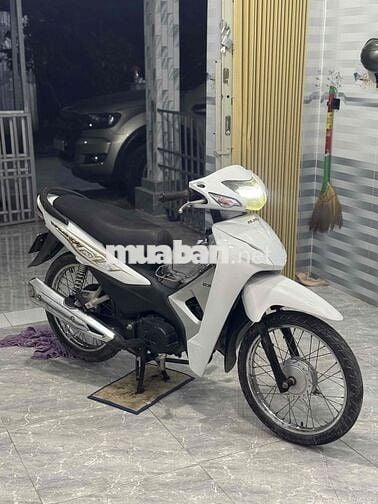 Honda Wave Alpha 2021 Trắng Hậu Giang