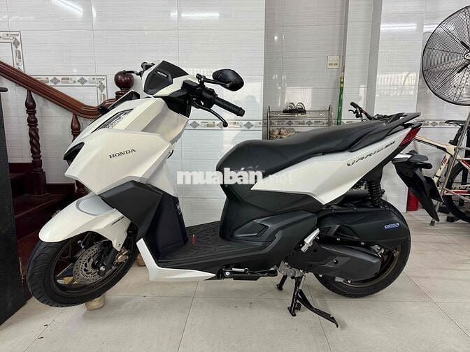 Vario 160 ABS  Trắng nhám..Siêu Lướt Chạy 2.500Km