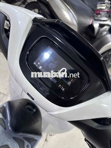Honda SH 125 2026 Mẫu Mới.odd 400 km như Head