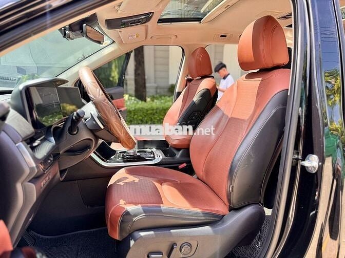 Kia Carnival Signature 2023 Dầu 55.000 km Đen