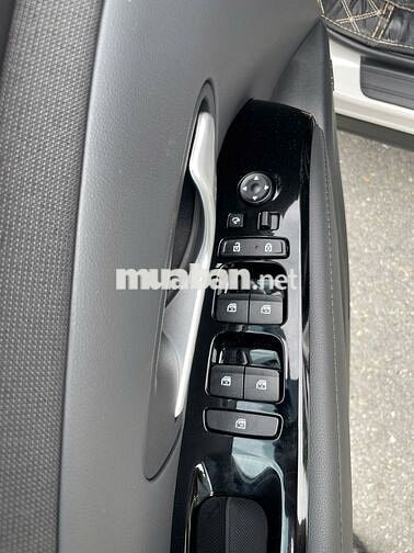 Hyundai Tucson 2024 2.0 Dầu Đặc Biệt 20.000 Km
