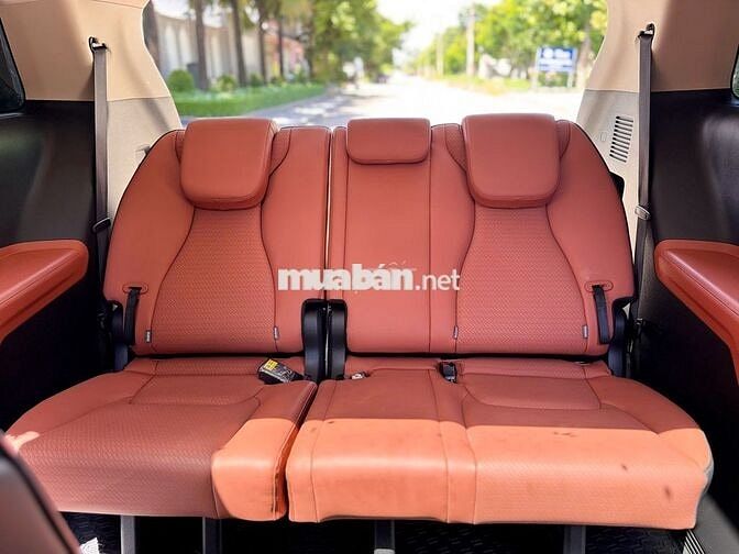 Kia Carnival Signature 2023 Dầu 55.000 km Đen