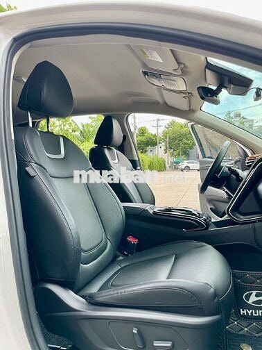 Hyundai Tucson 2024 2.0 Dầu Đặc Biệt 20.000 Km