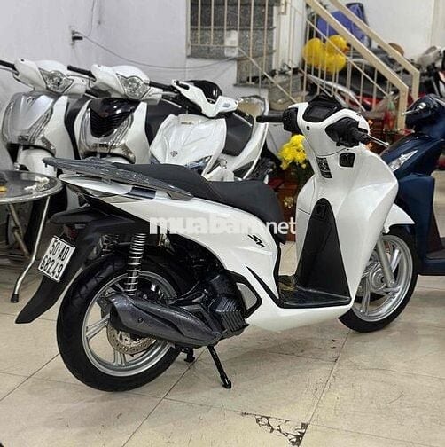 Honda SH 125 2026 Mẫu Mới.odd 400 km như Head