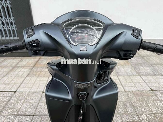 Honda Vision 2022 Thể thao Xám 1600 km