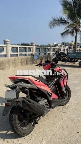 Yamaha NVX 155 2017 Hồng