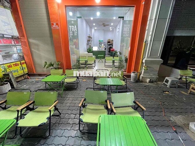 Sang Quán CF Vị Trí Đẹp Có Vỉa Hè Ngay Công Viên Lê Thị Riêng Quận 10