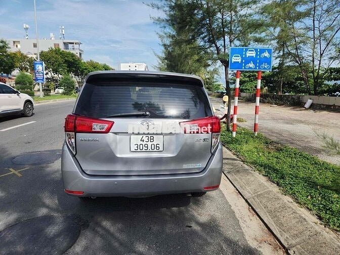 Toyota Innova 2.0E 2019 Bạc Số sàn 116.200 km
