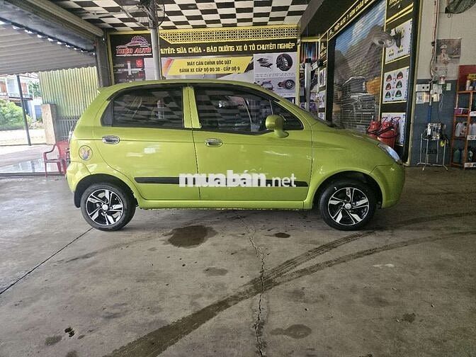 Chevrolet Spark 2015 Xanh lá