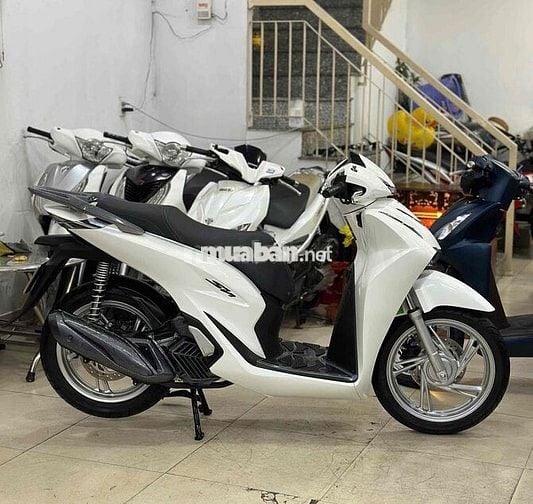 Honda SH 125 2026 Mẫu Mới.odd 400 km như Head
