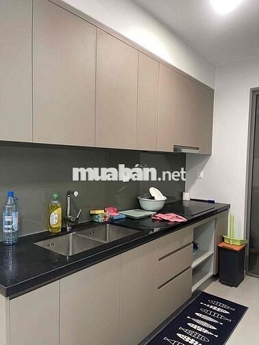 Căn 2PN đầy đủ nội thất; Giá thuê 9,5 tr/tháng. LH Hương Xem nhà