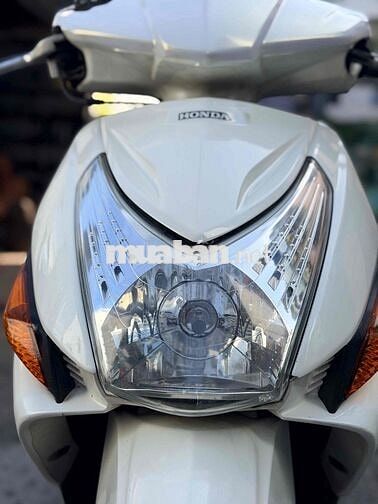 Honda Click 110 Trắng