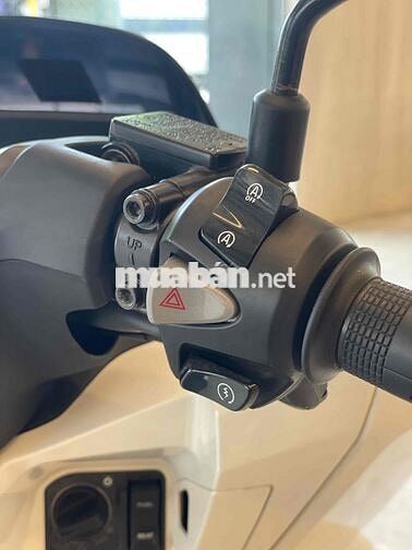 Honda PCX 160 2025 Trắng siêu lướt