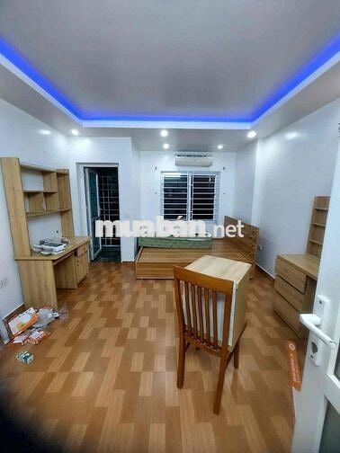 HÓT! CHÍNH CHỦ BÁN NHÀ PHỐ VĂN MIẾU 30M 5 TÂNG CÁCH Ô TÔ 10M