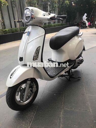 Vespa Primavera 50cc 2021 Trắng