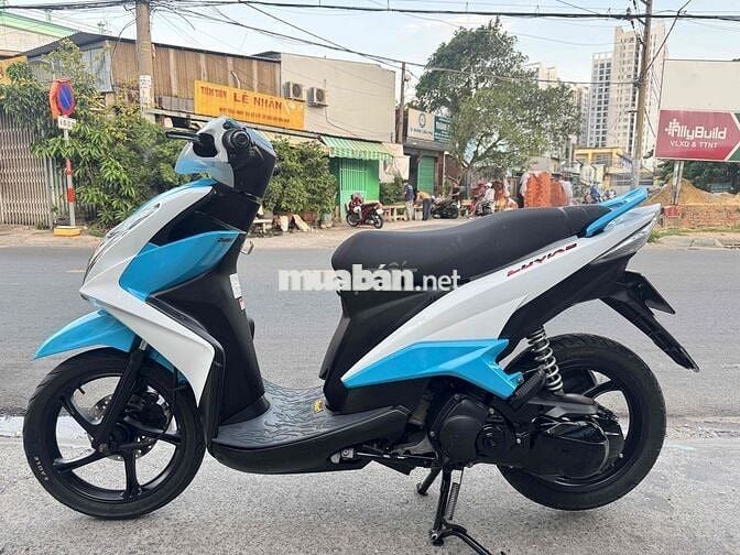 Yamaha Luvias Fi Trắng Xanh Việt Nam