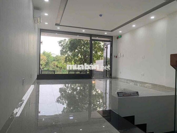 CHO THUÊ NHÀ PHÓI HIM LAM, HẦM TRỆT 3 LẦU 60 TRIỆU/ THÁNG