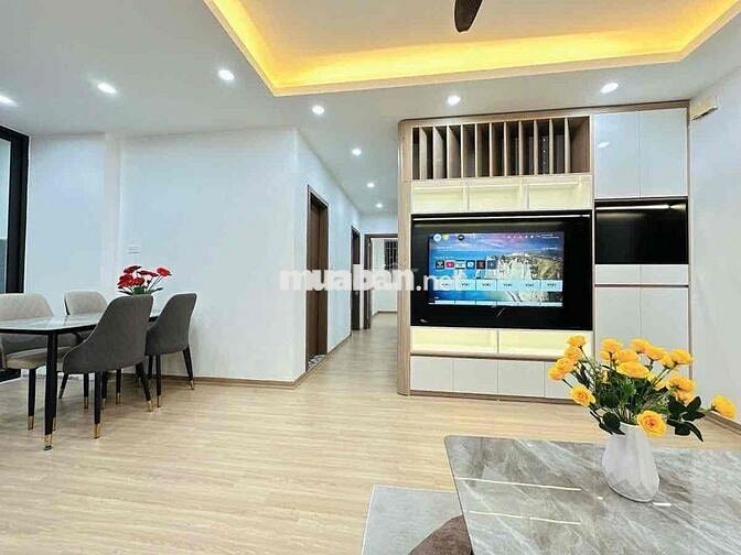 Lô góc 2 thoáng CC Bắc Linh Đàm 71m2 T10 giá nhỉnh 5 tỷ sổ đỏ CC 3 PN,