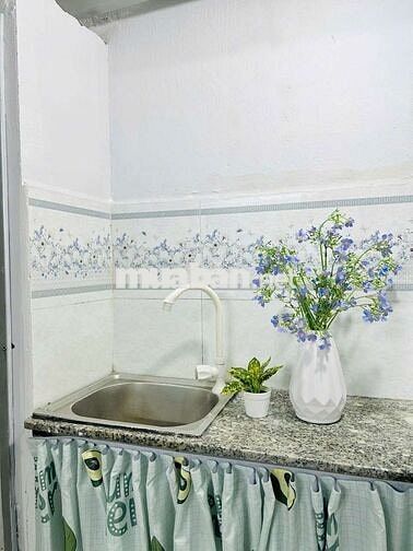 Dãy phòng trọ gác cao giá rẻ gần KCN Tân Thới Hiệp, chợ Hiệp Thành