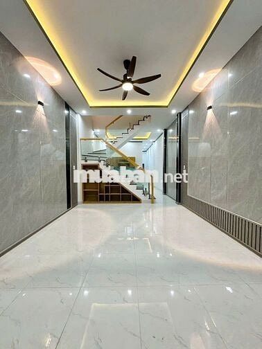 BÁN GẤP NHÀ 1 TRỆT 1 LẦU NẰM GẦN CẦU BẠCH ĐẰNG 2 TÂN UYÊN - BÌNH DƯƠNG