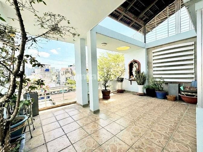 Bán nhà 1 đời chủ xây lên - Hẻm Xe Hơi 5m Liền Kề CV Gia Đinh 