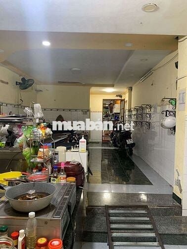 bán nhà mặt tiền Trường Sa Phú Nhuận giáp ranh Quận 3 Tân Bình