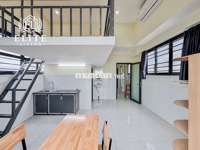 NHÀ MỚI BAN CÔNG THOÁNG FULL ĐỒ NGAY GIGA MALL - PHẠM VĂN ĐỒNG 