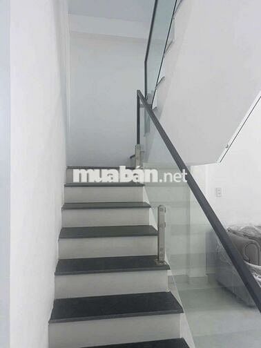 nhà nc mới ken sát mt 4x16 tr 1 lầu 3pn  hà huy giáp p.ăn Phú đông Q12