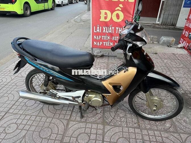 Honda Wave A 2013 Đen Vàng