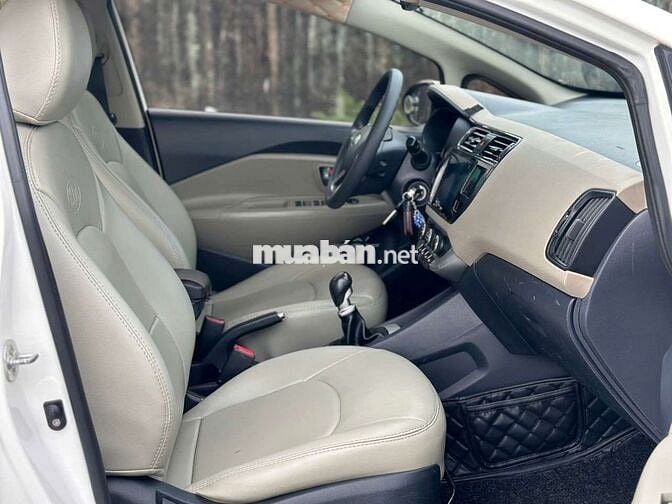 KIA RIO 1.4MT 2015 Sedan Trắng 130.000