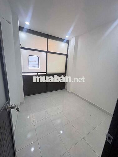 🏡 CHỦ MỚI ĐÓN LỘC - NHÀ MẶT TIỀN TRUNG TÂM QUẬN 8 SÁT CHỢ PHẠM THẾ HIỂ