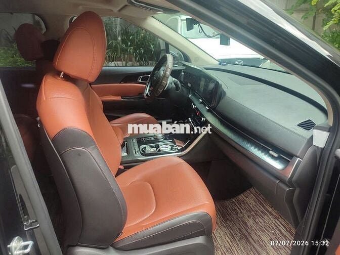 Kia Carnival Signature 2021 Đen