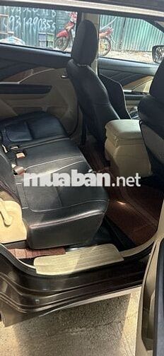 Mitsubishi Xpander Nâu 7 chỗ