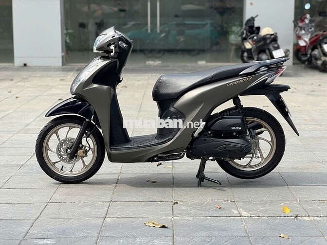 Honda Vision Xám
