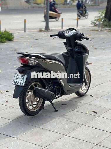 Honda Vision Xám