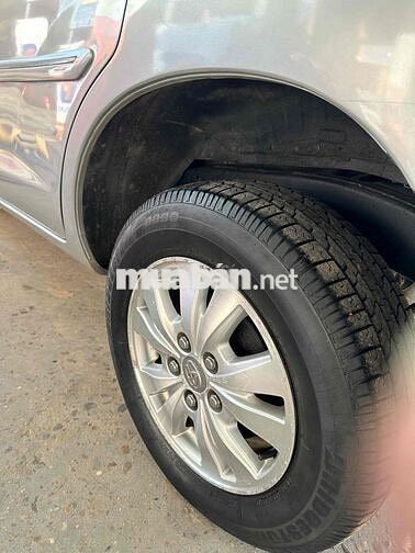 Toyota Innova 2009 Số sàn Bạc 7 chỗ