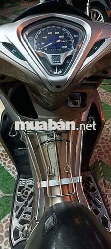 Honda Air Blade Vàng đồng Thể thao
