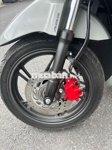 Bán Honda SHi 160cc Sport ABS 2024 Xám xi măng