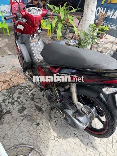 Yamaha Novo 4 Tự động Đỏ, Đen