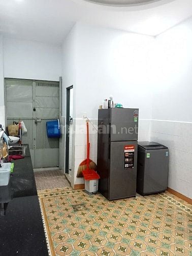 chính chủ cho thuê nhà nguyên căn 256/31 Nguyễn Tiểu La, giá 18tr