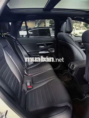 Mercedes-Benz GLC300 4Matic V3 2025 Trắng/Đen