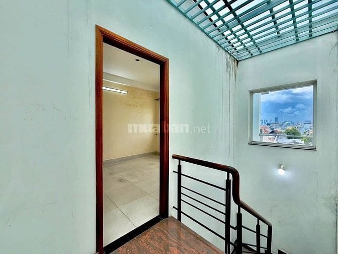 Bán nhà MẶT TIỀN kinh doanh PHẠM VĂN ĐỒNG, P3, Q.GÒ VẤP, giá rẻ