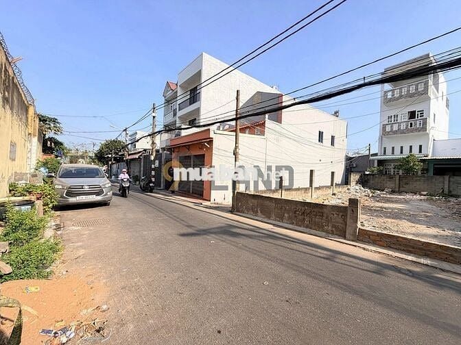 NGỘP, BÁN GẤP LÔ ĐẤT 2MT ĐƯỜNG SỐ 7,DT: 131,6M2,NGANG 8,9M, CHỈ 7,8 TỶ