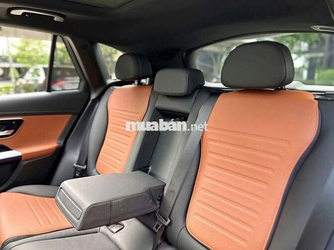 Mercedes-Benz GLC300 4Matic V3 2025 Trắng/Đen